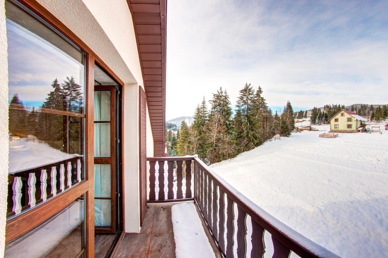 Gasthaus & Spa Bukovel Exterior photo